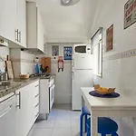 Cozy In Historic Center With Terrace Apartamento Lisboa