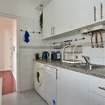 Apartamento Cozy In Historic Center With Terrace Lisboa